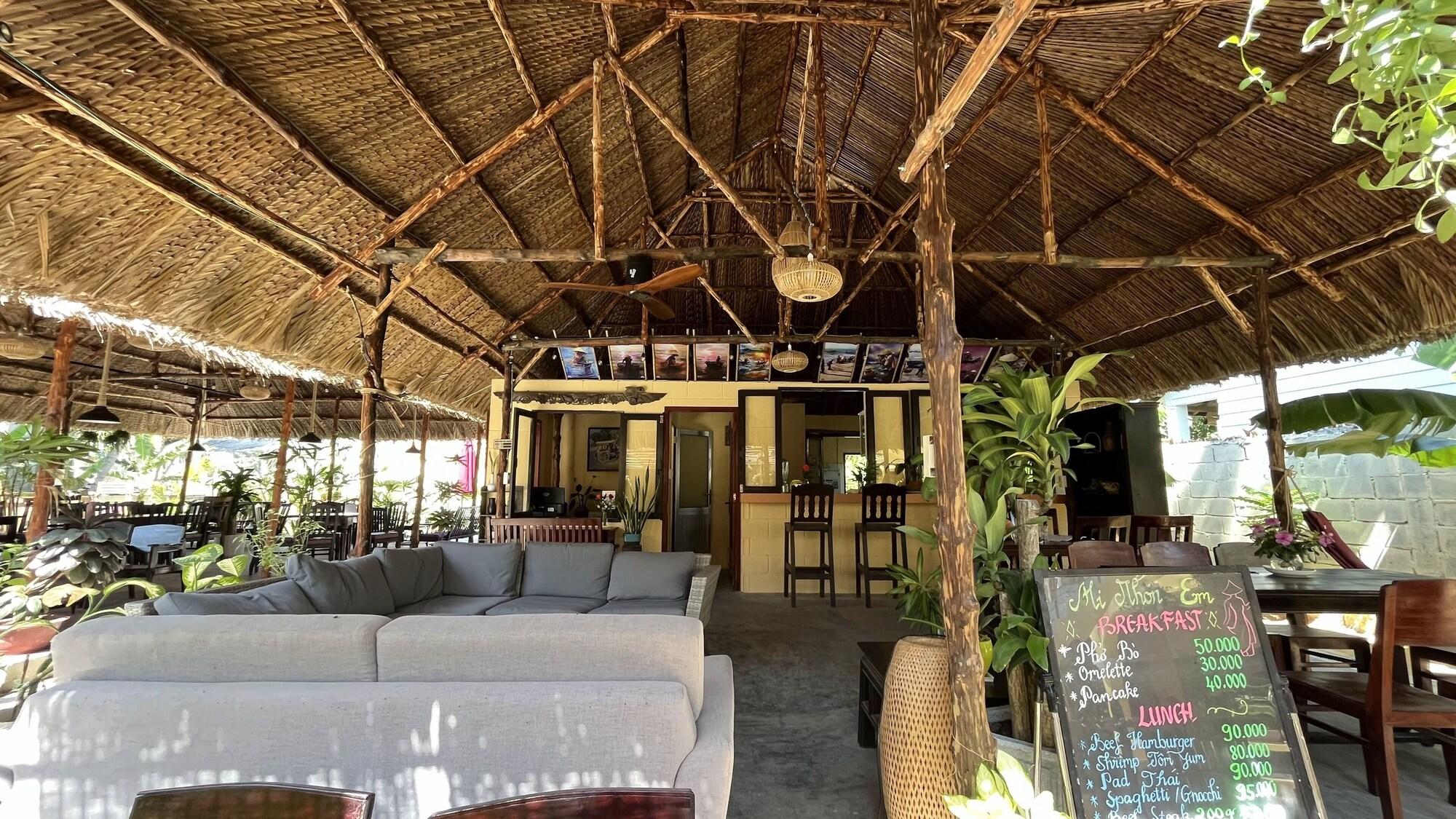 Vista Lobby Mi Nhon Em Hotel Muine