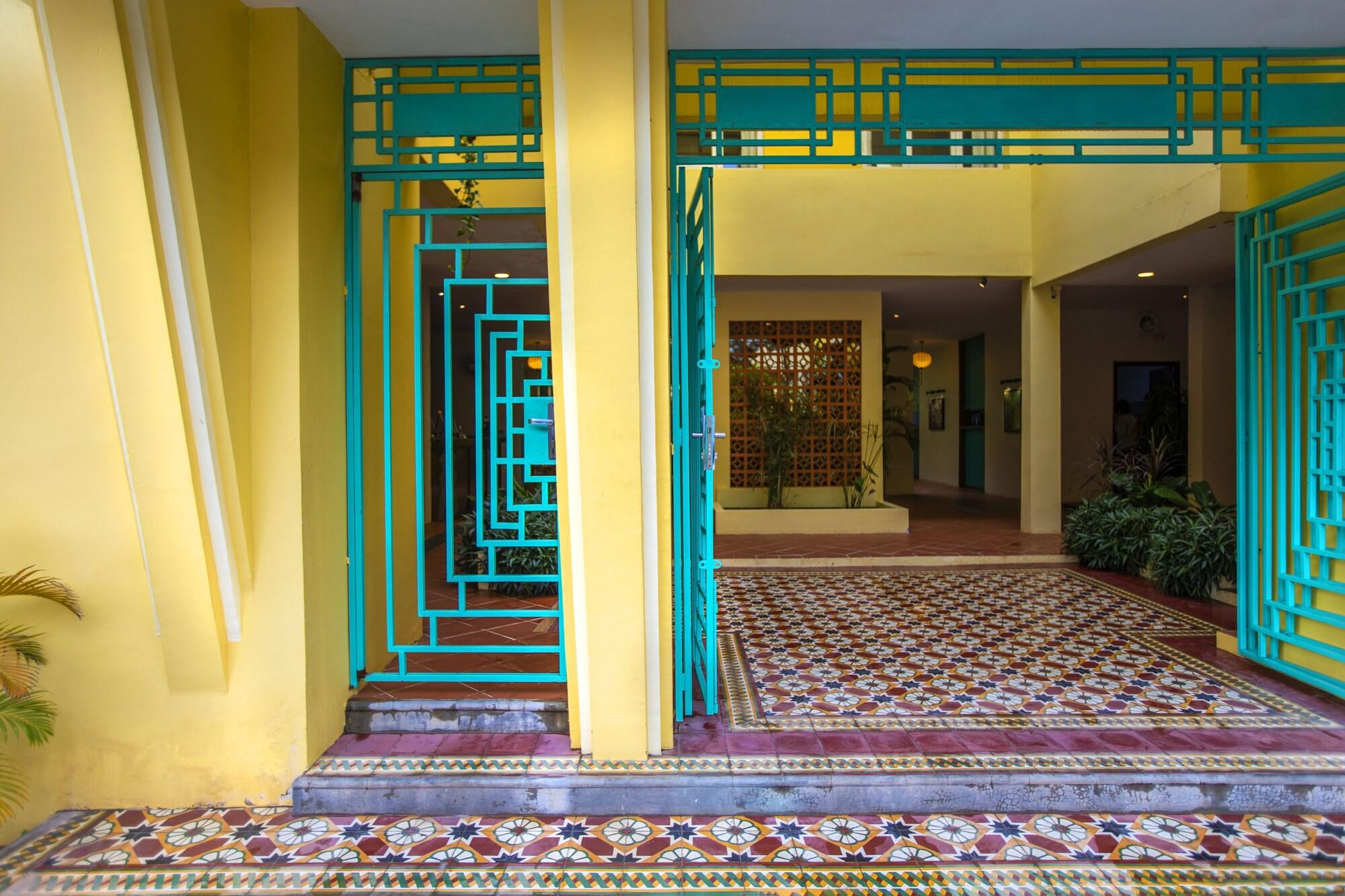 Vista Exterior Hotel Old Cinema