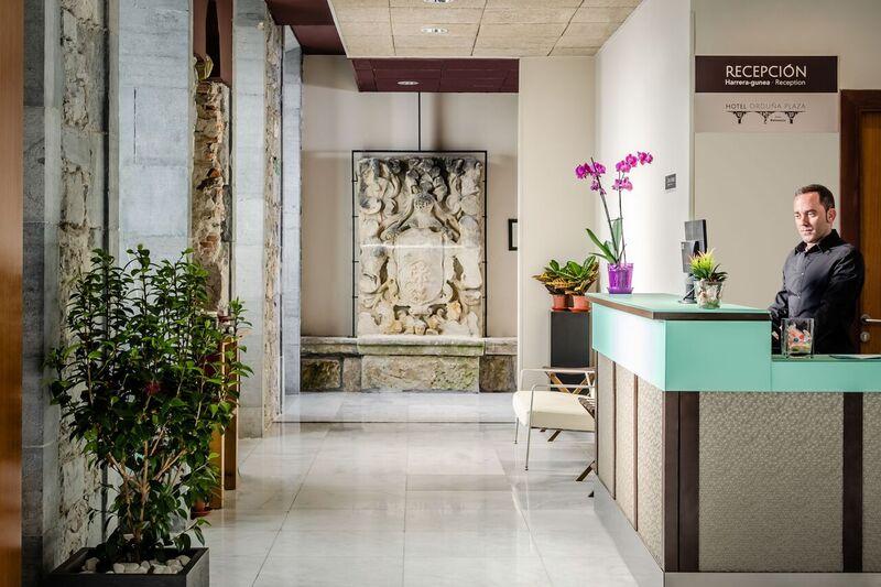 Vista Lobby Hotel Balneario Orduña Plaza