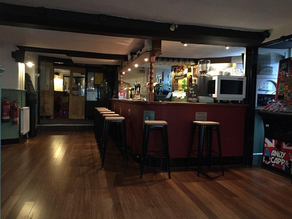 Bar/Salón The Globe Inn