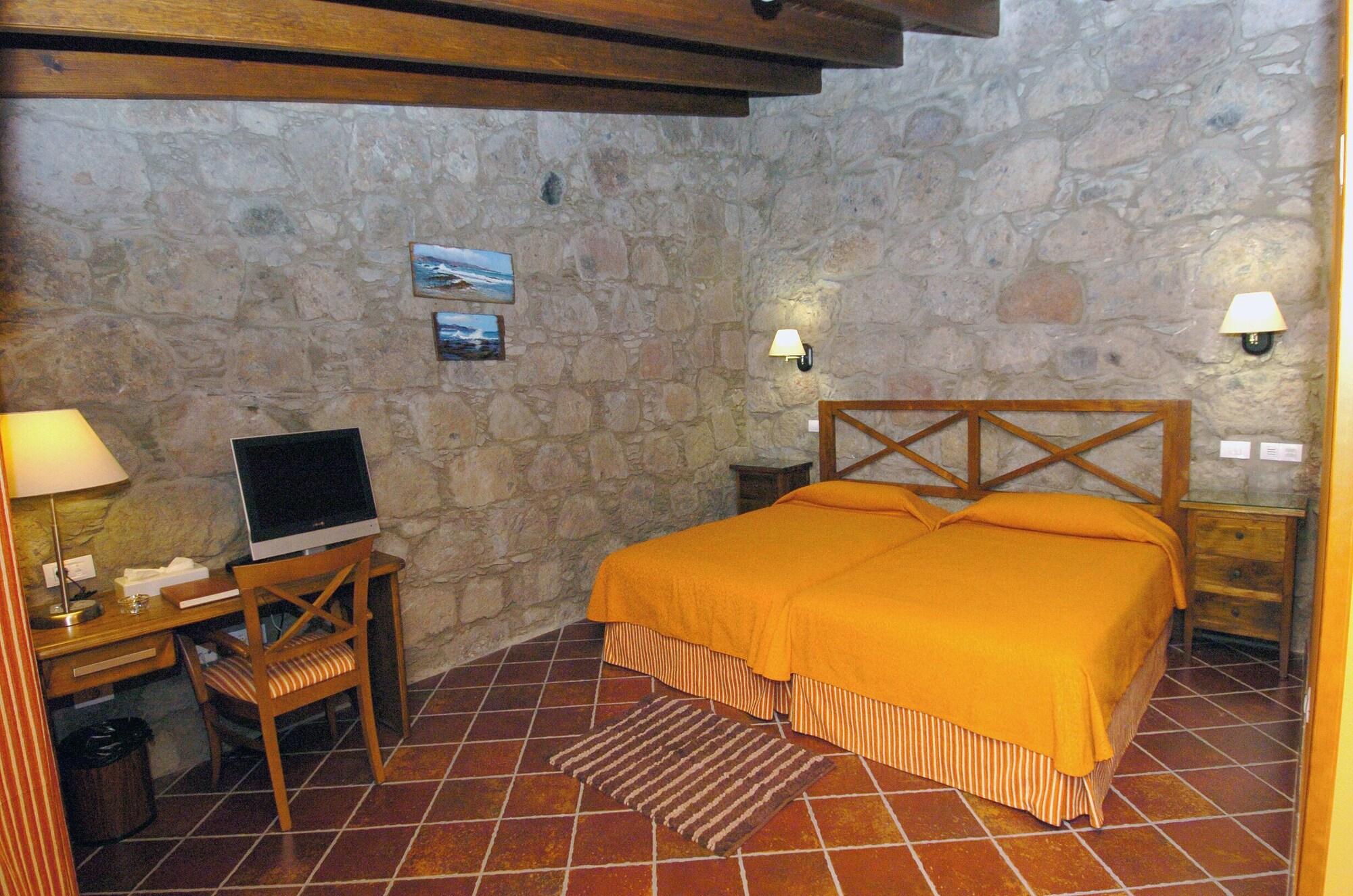 Set de Habitación Hotel Rural Fonda de la Tea