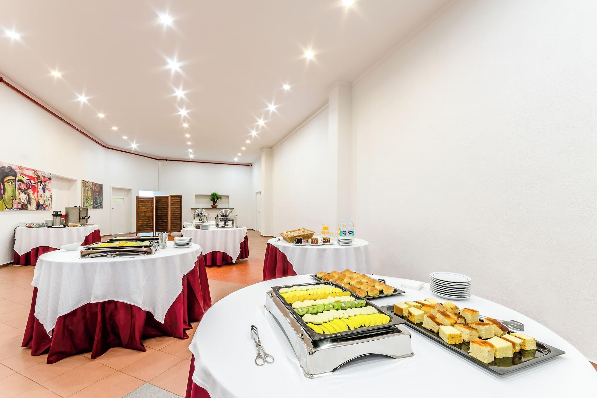 Salón de Baile Residencial Jardim da Amadora