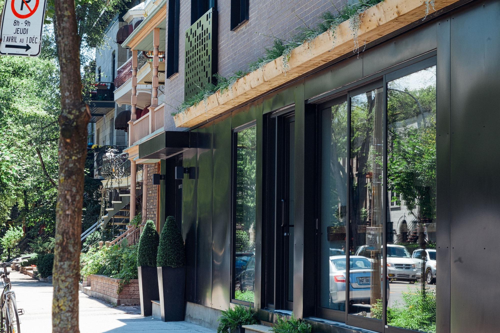 Vista Exterior leQube Apartments