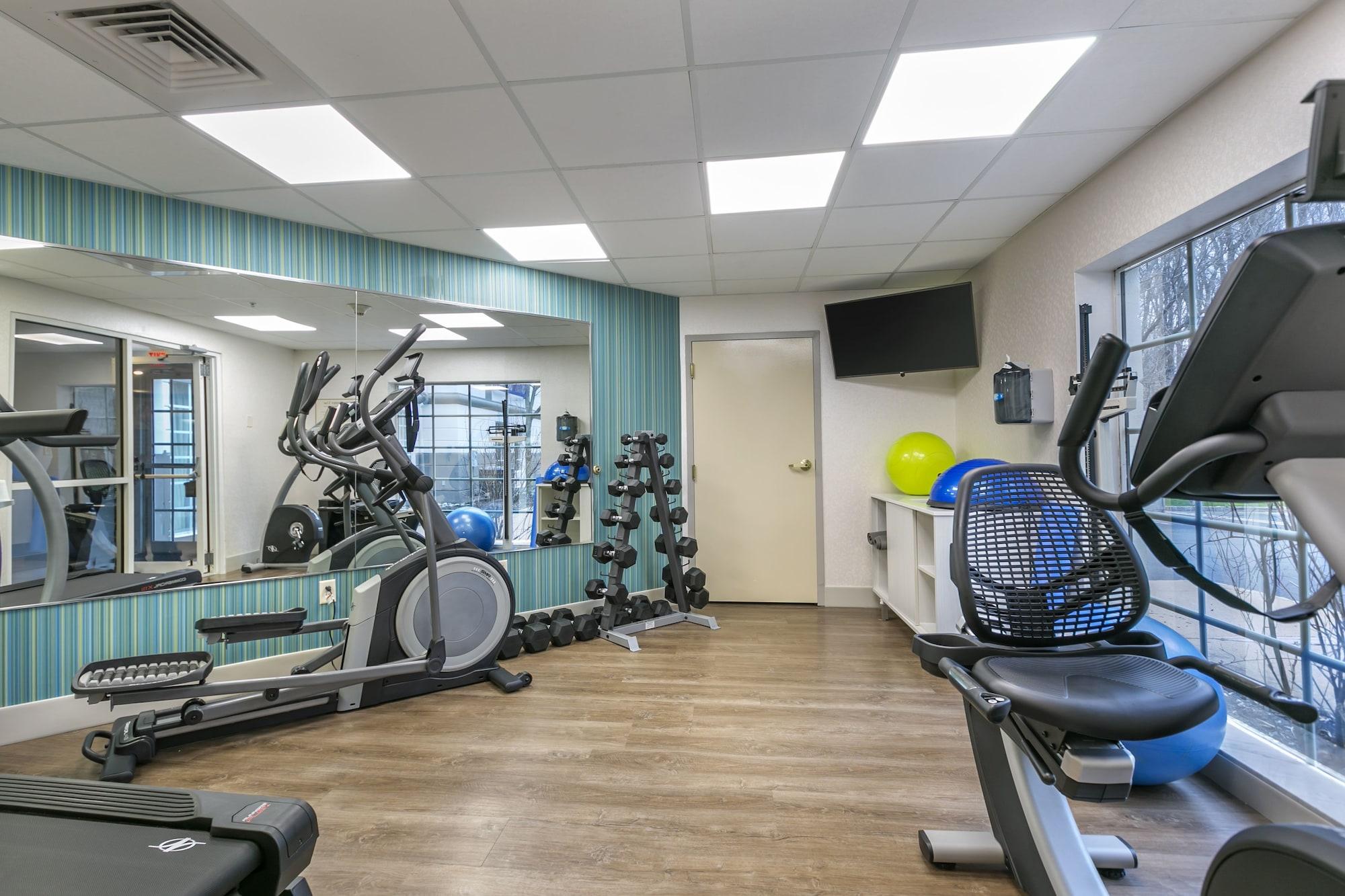Gimnasio Holiday Inn Express Hotel & Stes Mt. Arlington Rockaway Area by IHG