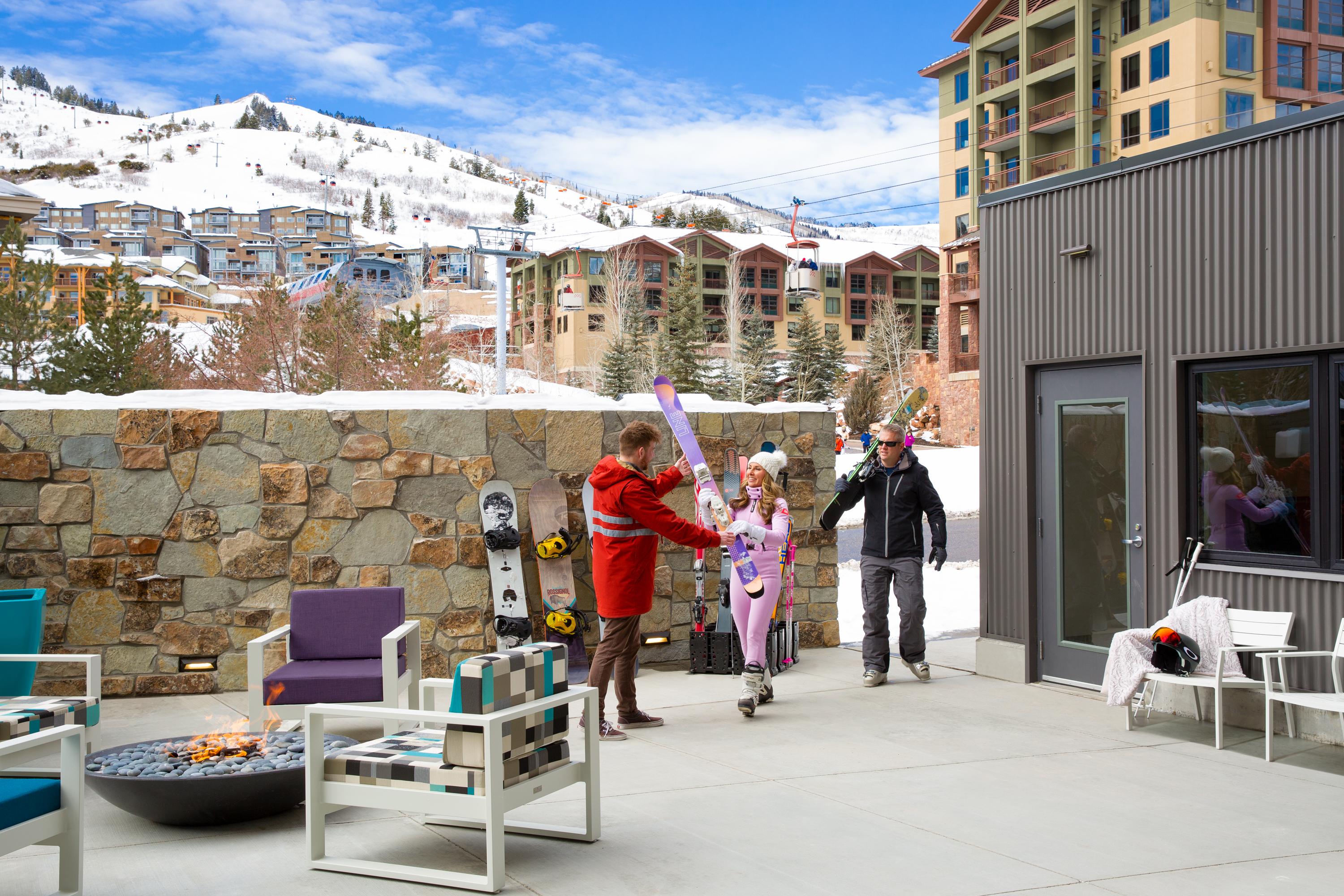 Instalaciones Recreativas YOTELPAD Park City