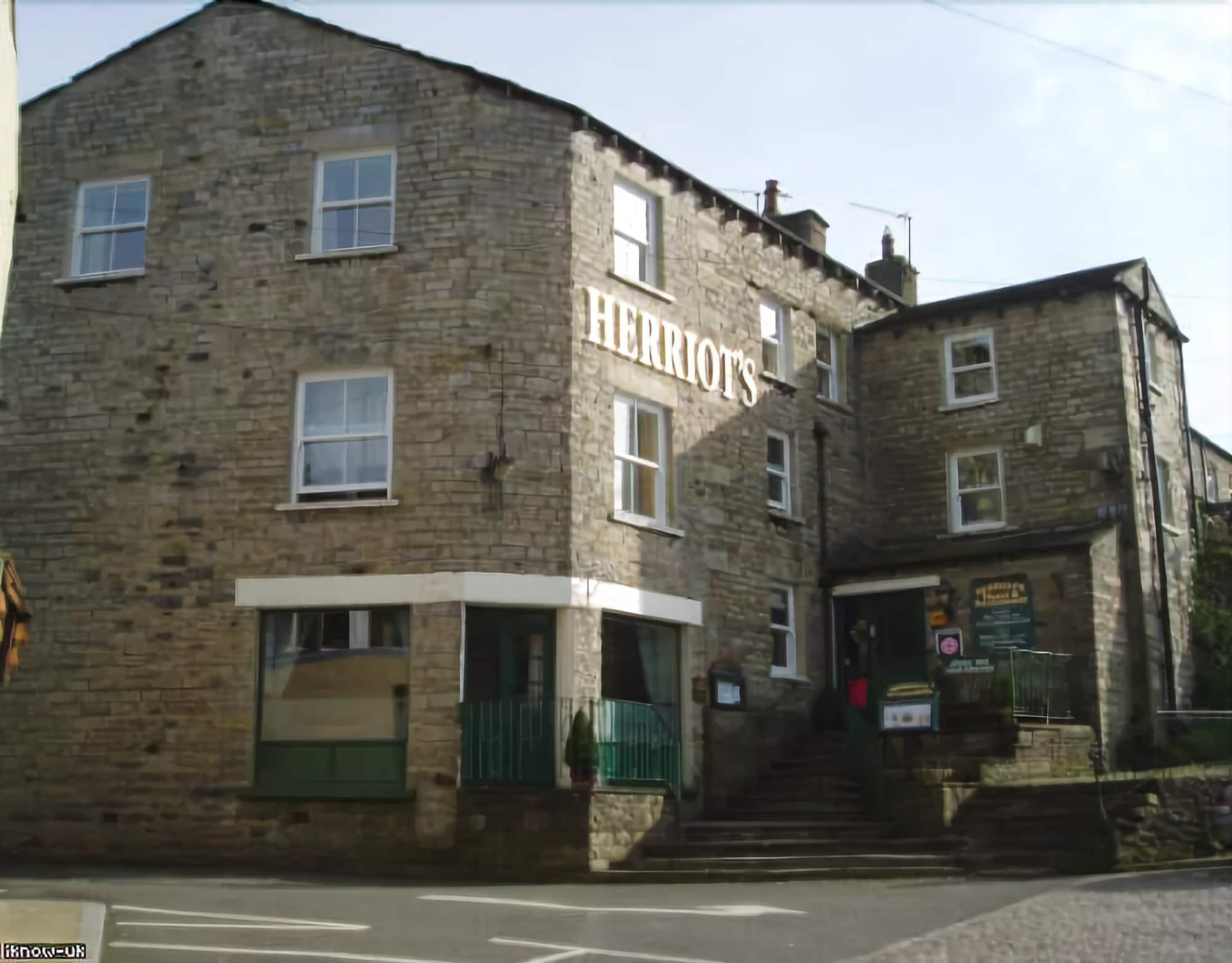 Varios Herriot's in Hawes