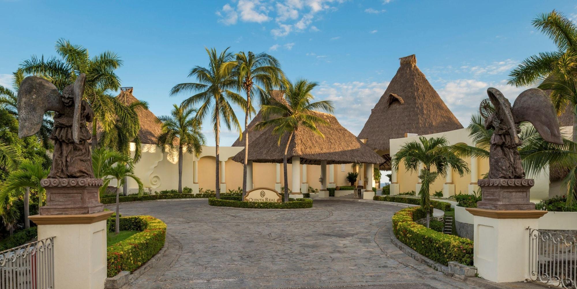 Vista Exterior Quinta Real Acapulco