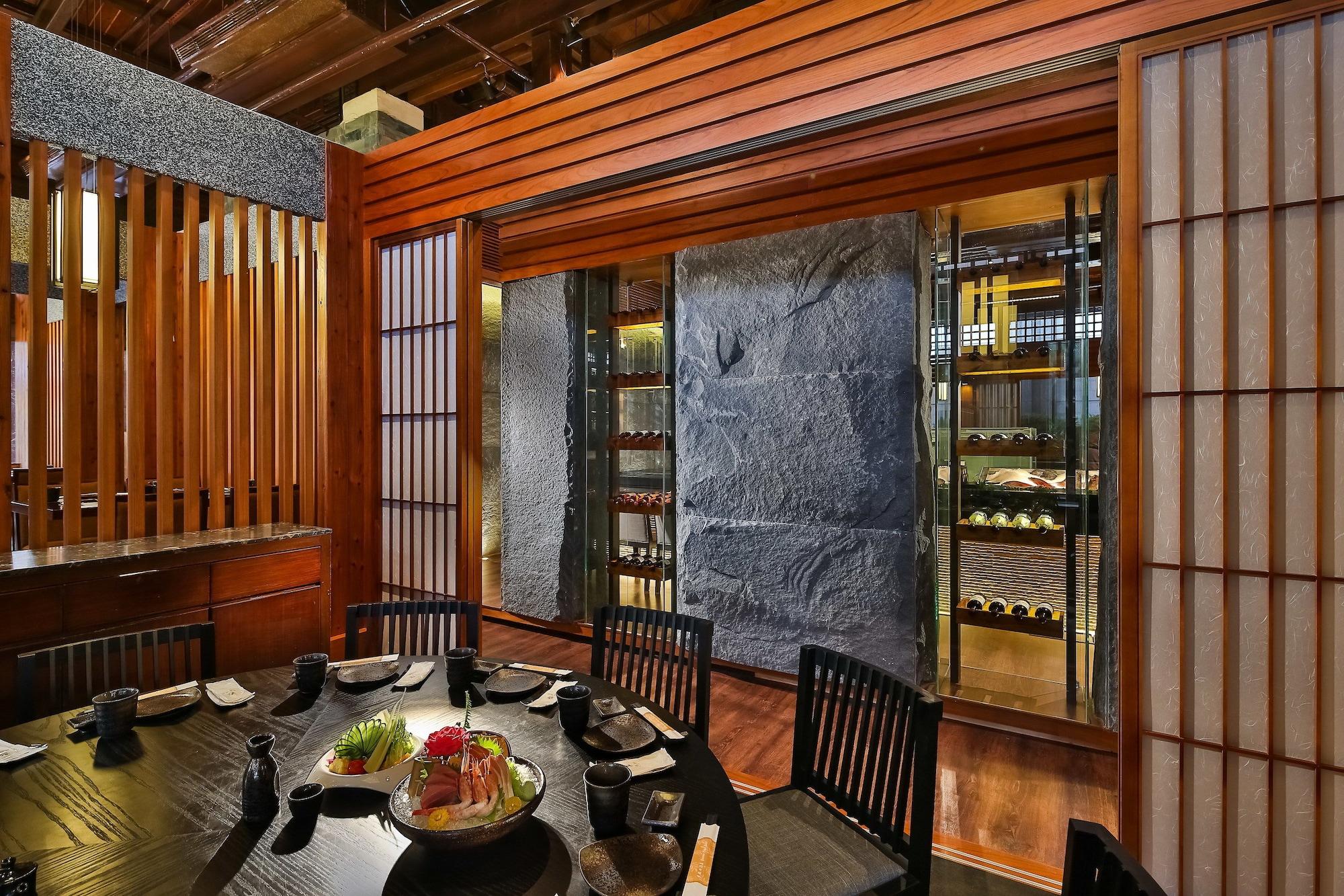 Restaurant Queena Plaza Hotel Tainan