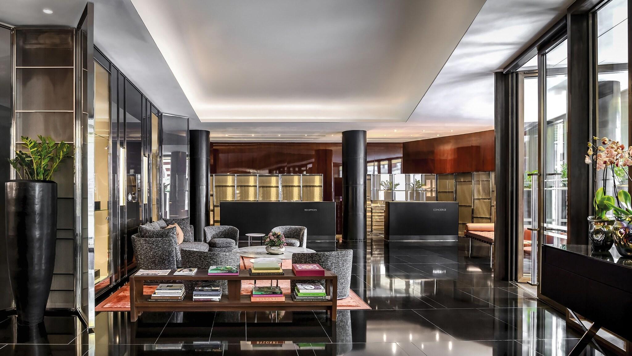 Vista Lobby Bvlgari Hotel London
