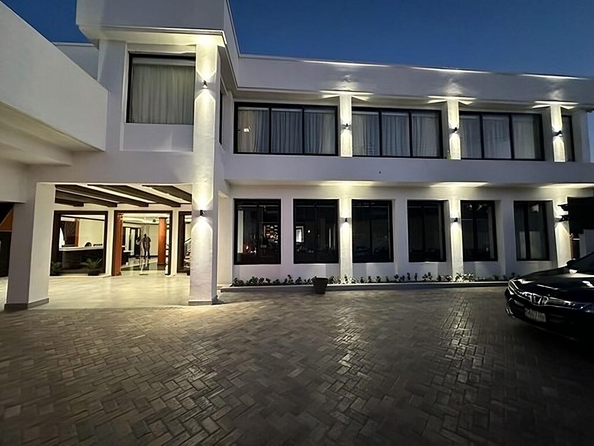 Vista Exterior Sago Palm Hotel