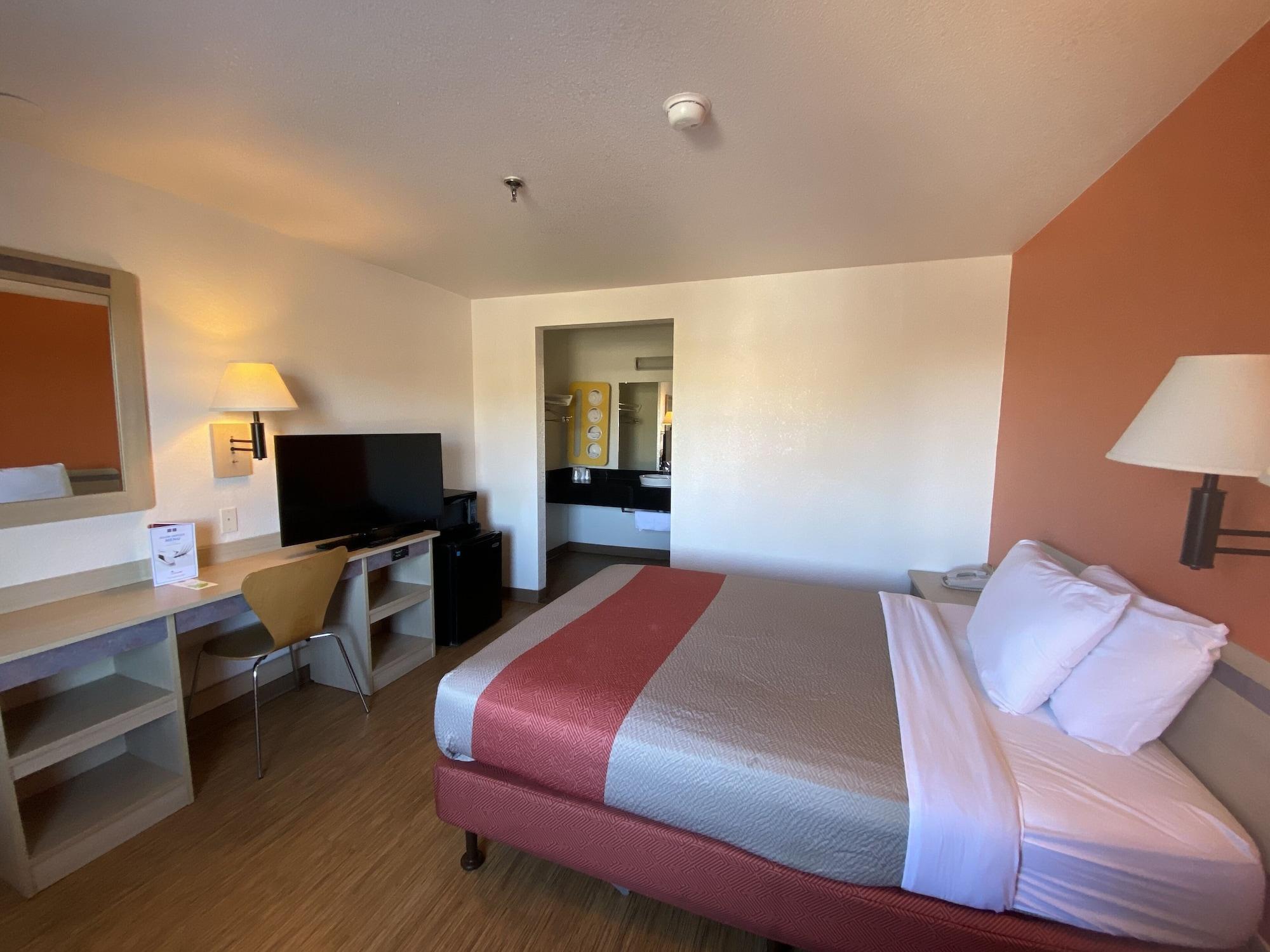Habitación Motel 6 Flagstaff, AZ - West - Woodland Village