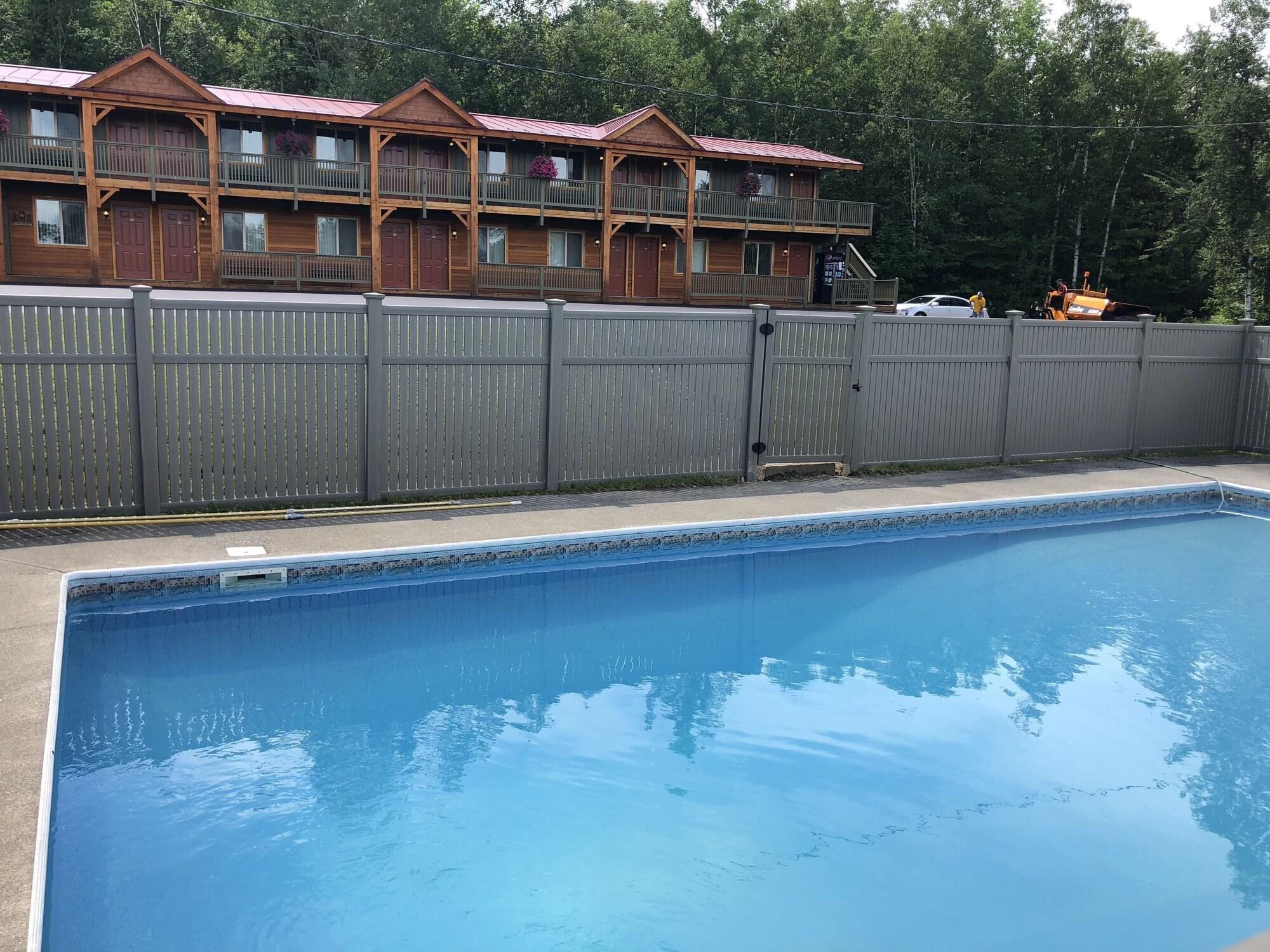 Vista Piscina Moose Mountain inn