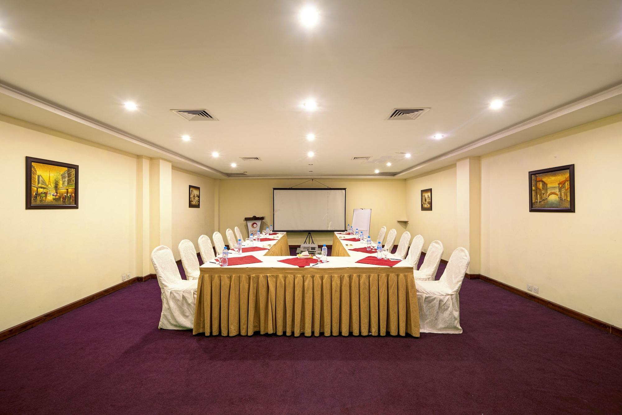 Sala de Reuniones Hotel One Faisalabad