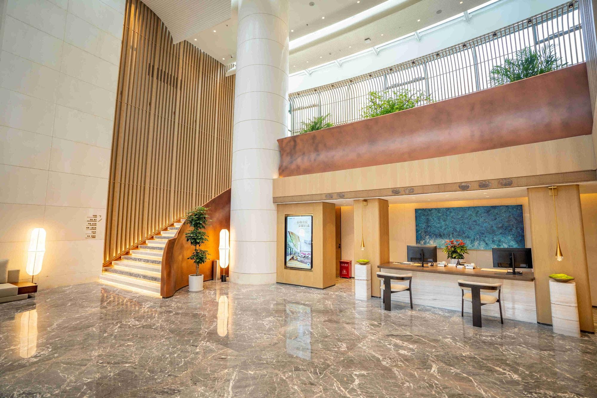 Vista Lobby CM Plus Service Apartment Shenzhen Taige