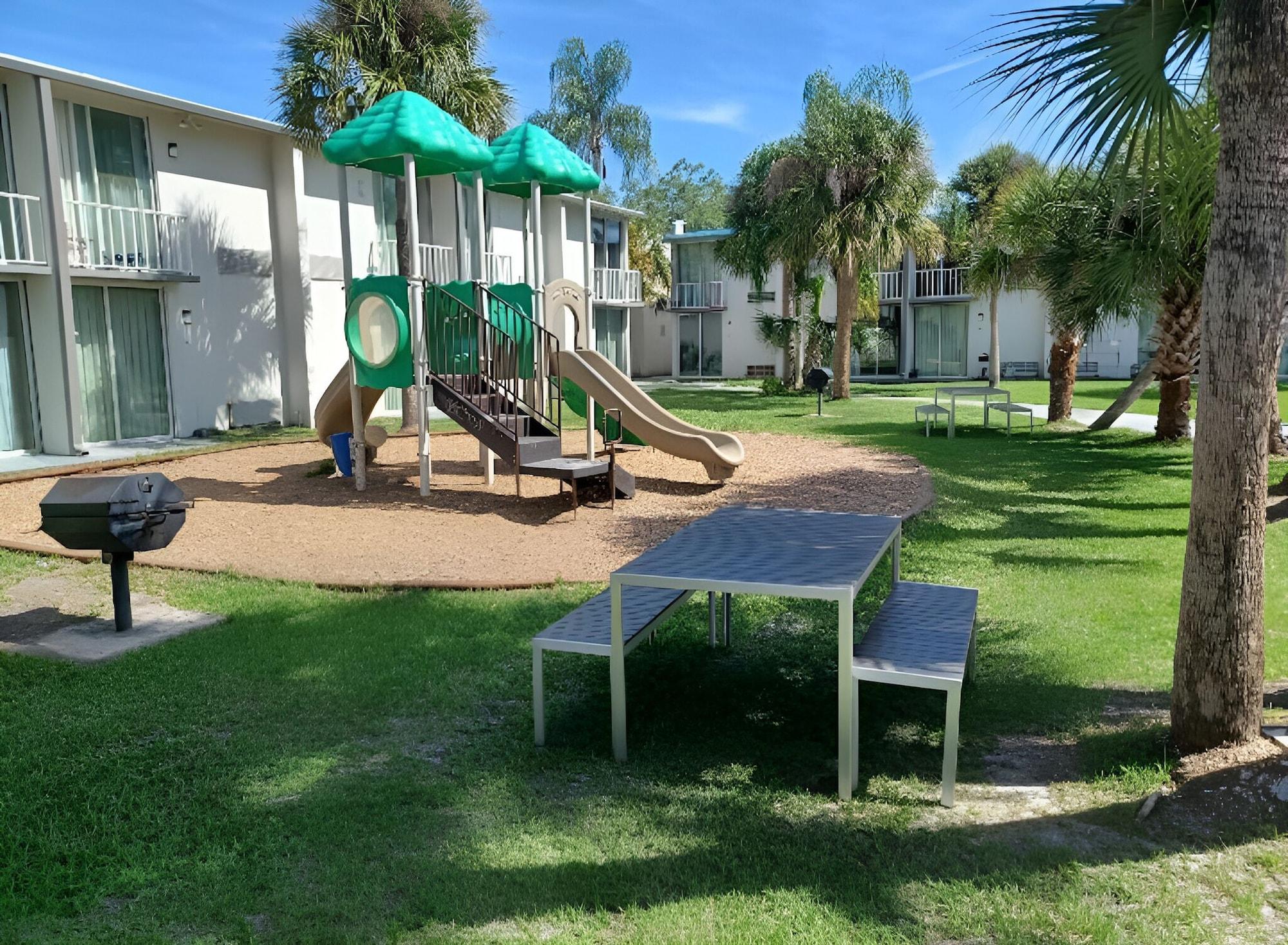 Instalaciones Recreativas Stayable Kissimmee East