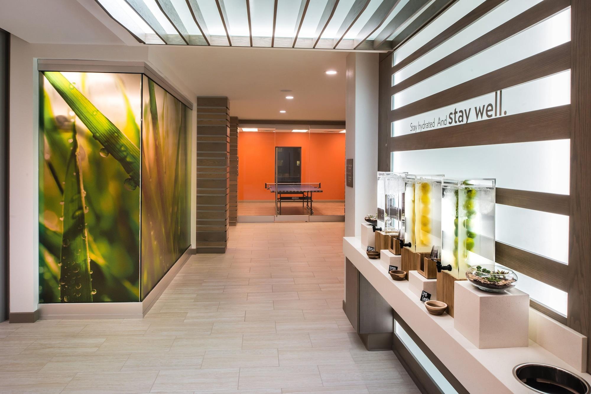 Vista Exterior EVEN Hotel Shenandoah - The Woodlands by IHG