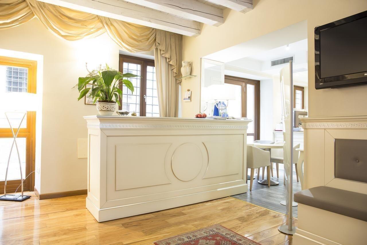 Vista Lobby Hotel al Castello