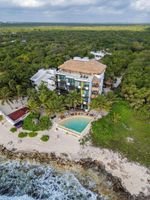Alojamiento - Angelina 28 Beachfront and Family Apartments - Modern and Relaxing Long Stays (20 min from Cancun Airport)