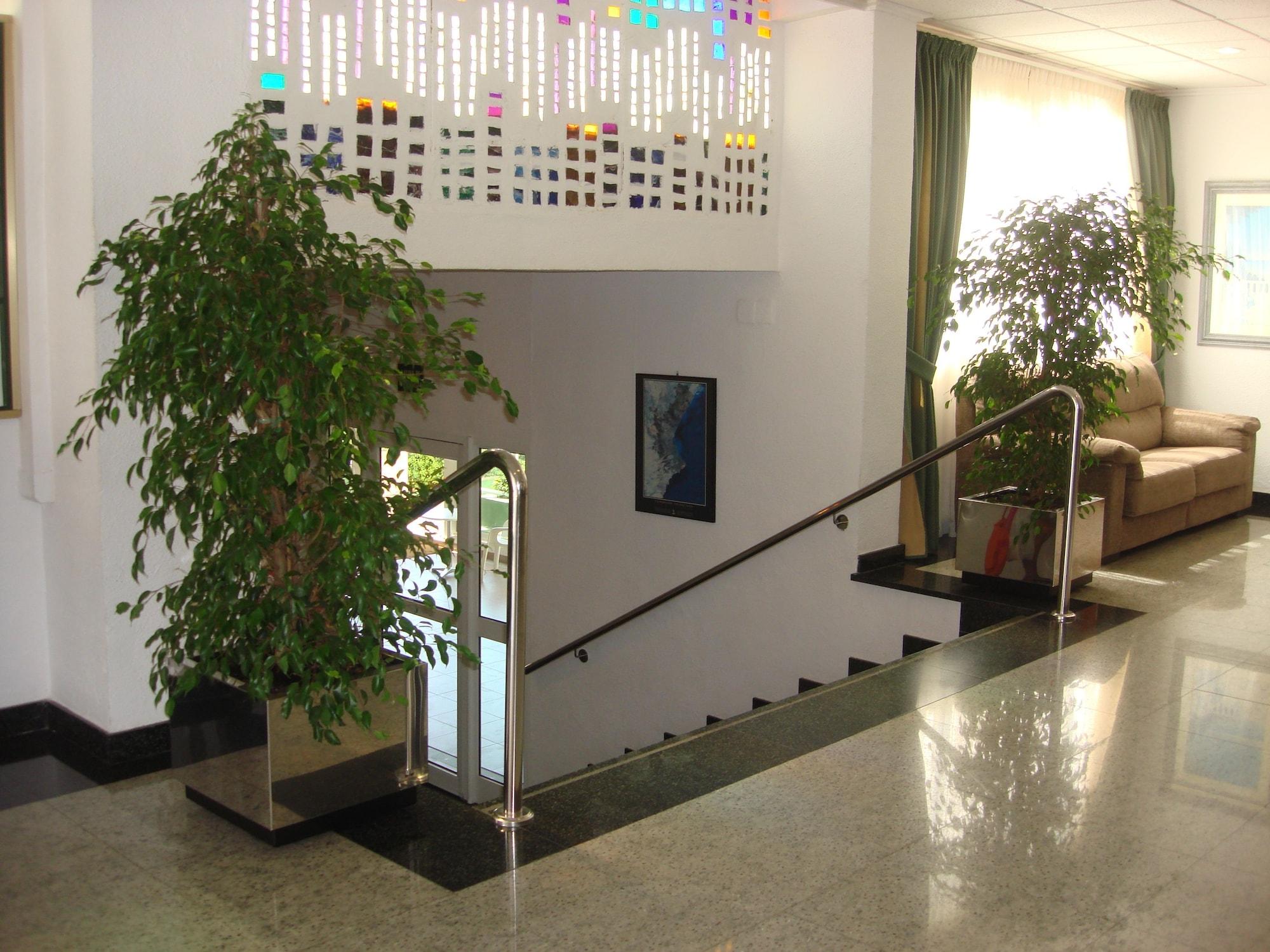 Vista Lobby Hotel Villa Naranjos
