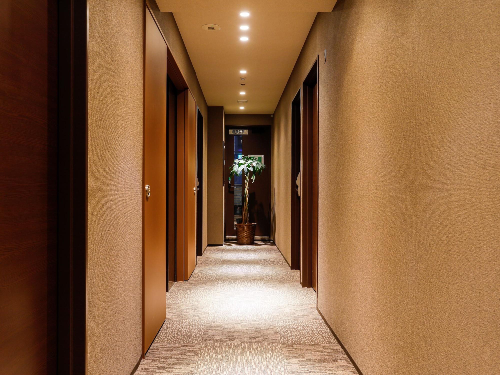 Varios HOTEL LiVEMAX Higashi Ginza