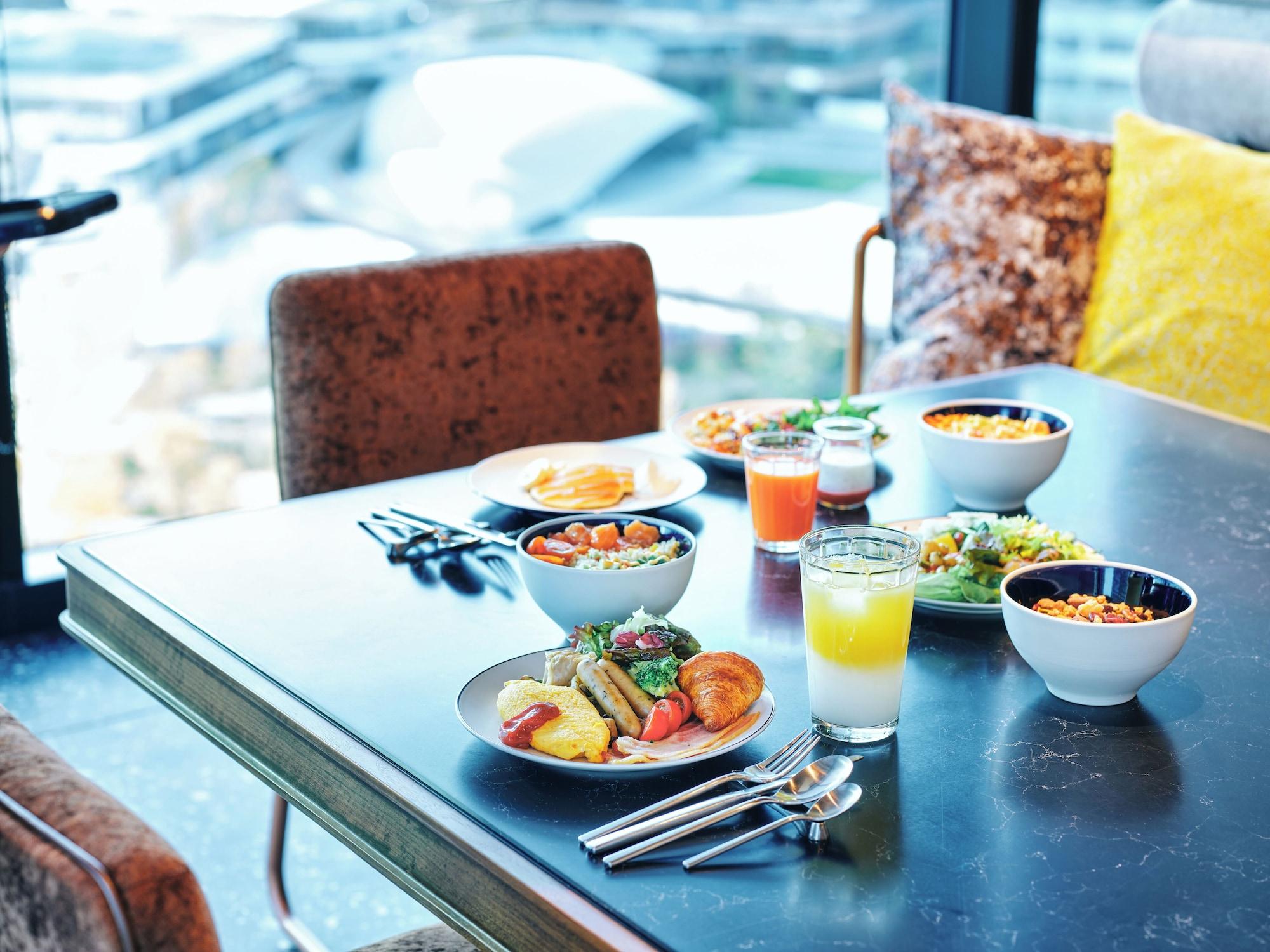 Restaurant Canopy By Hilton Osaka Umeda