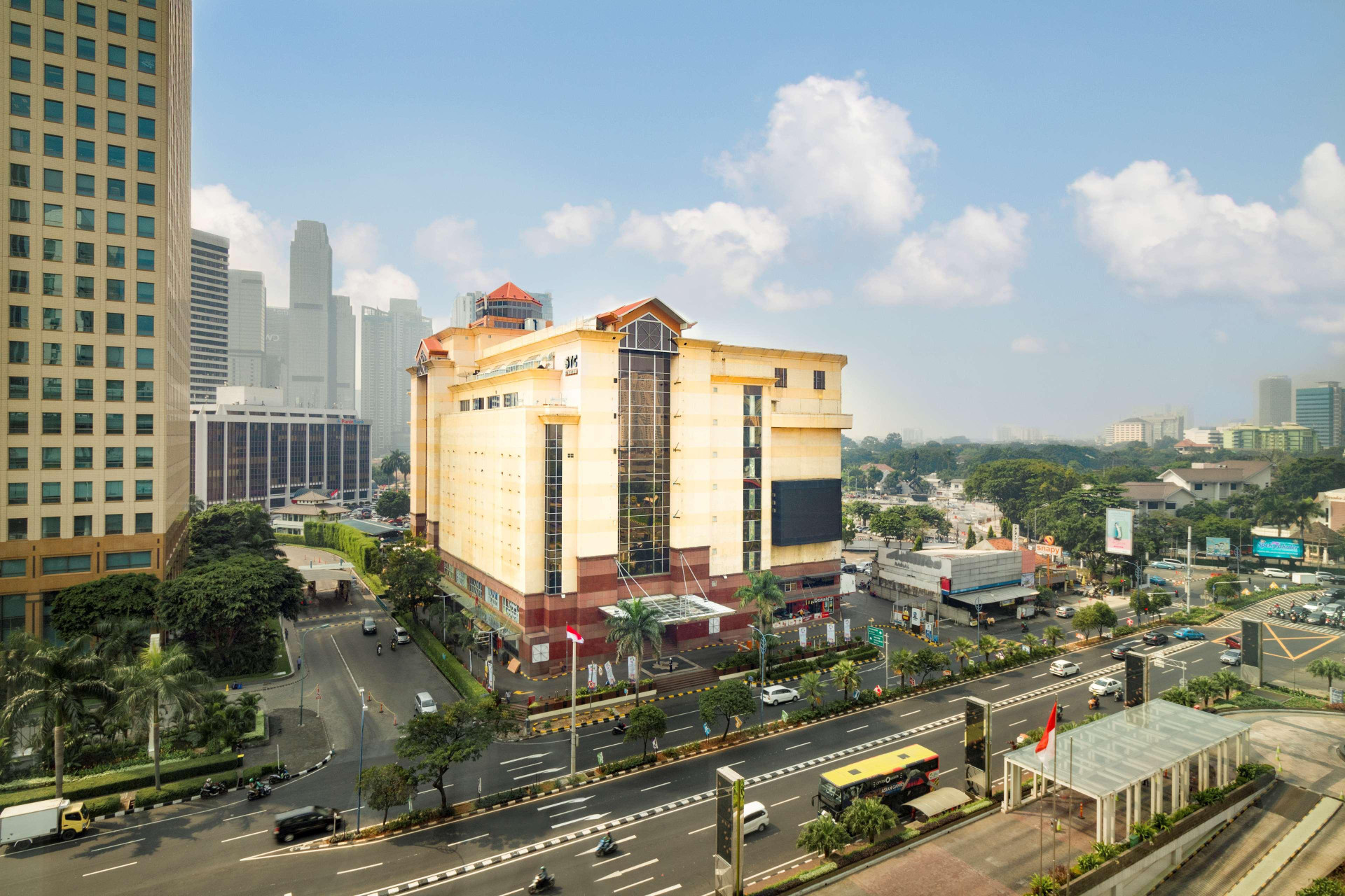 Vista Exterior Best Western Senayan