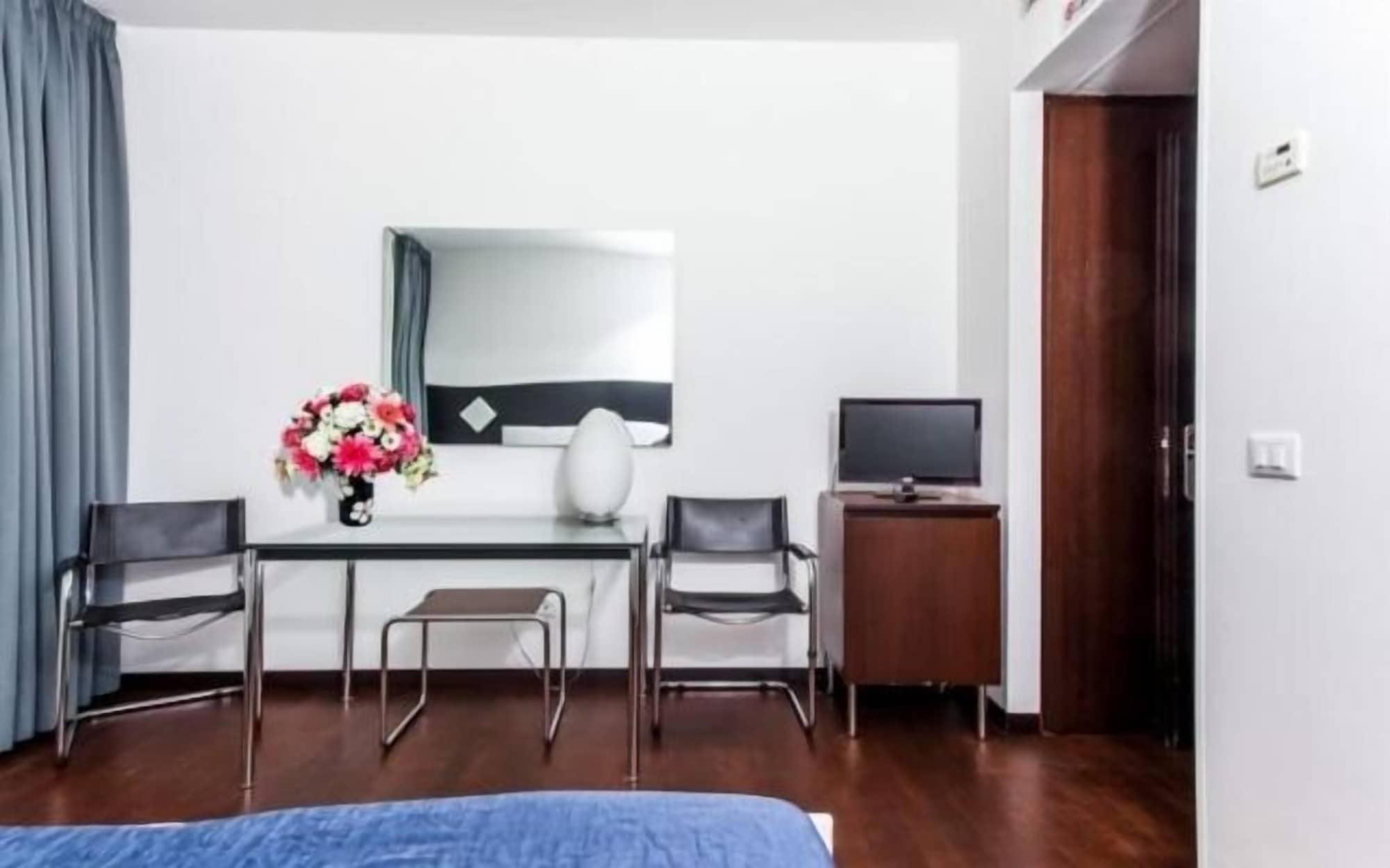 Set de Habitación Hotel Trieste