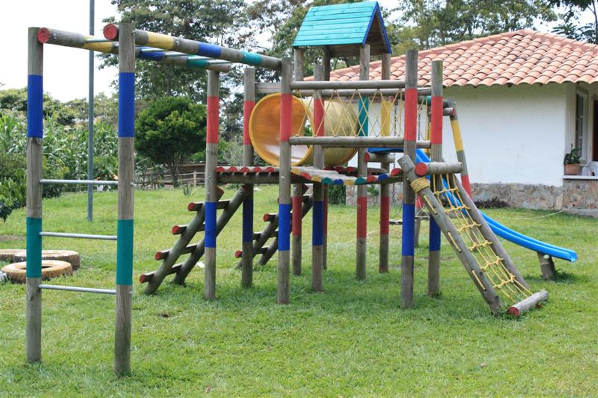 Instalaciones Recreativas Finca Hotel Las Piramides