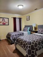 Alquiler Vacacional - Glamorous Modern Cape Cod Style Home