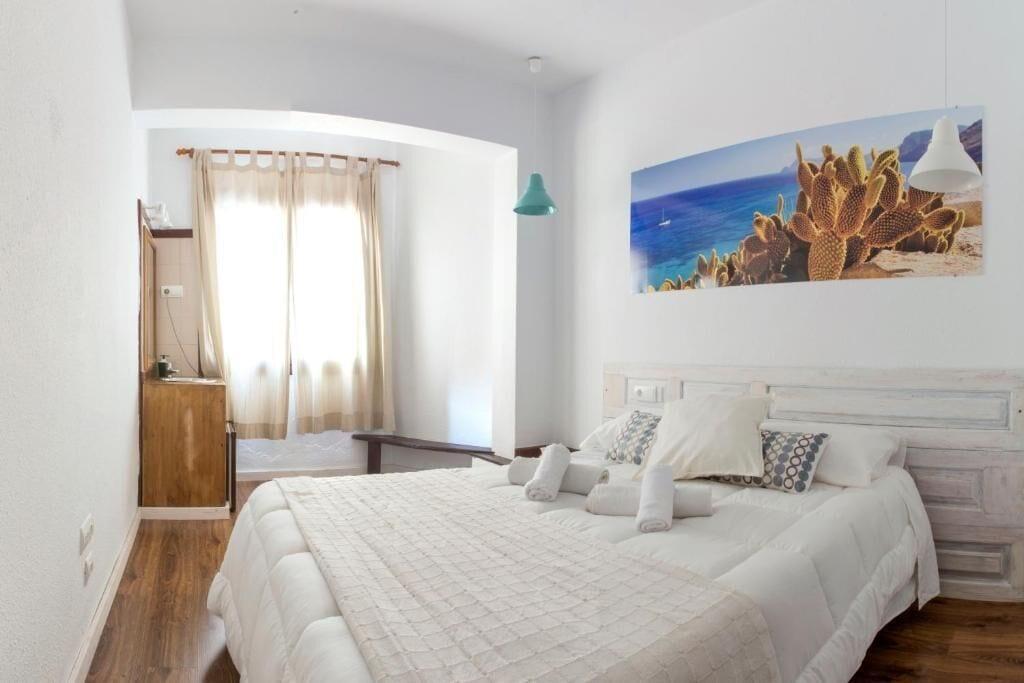 Habitación Hostal Ibiza