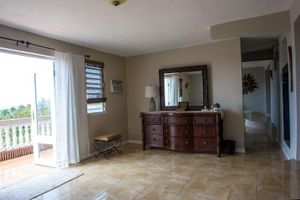 Alquiler Vacacional - Mountaintop Villa with Spectacular Sunset View of Caribbean