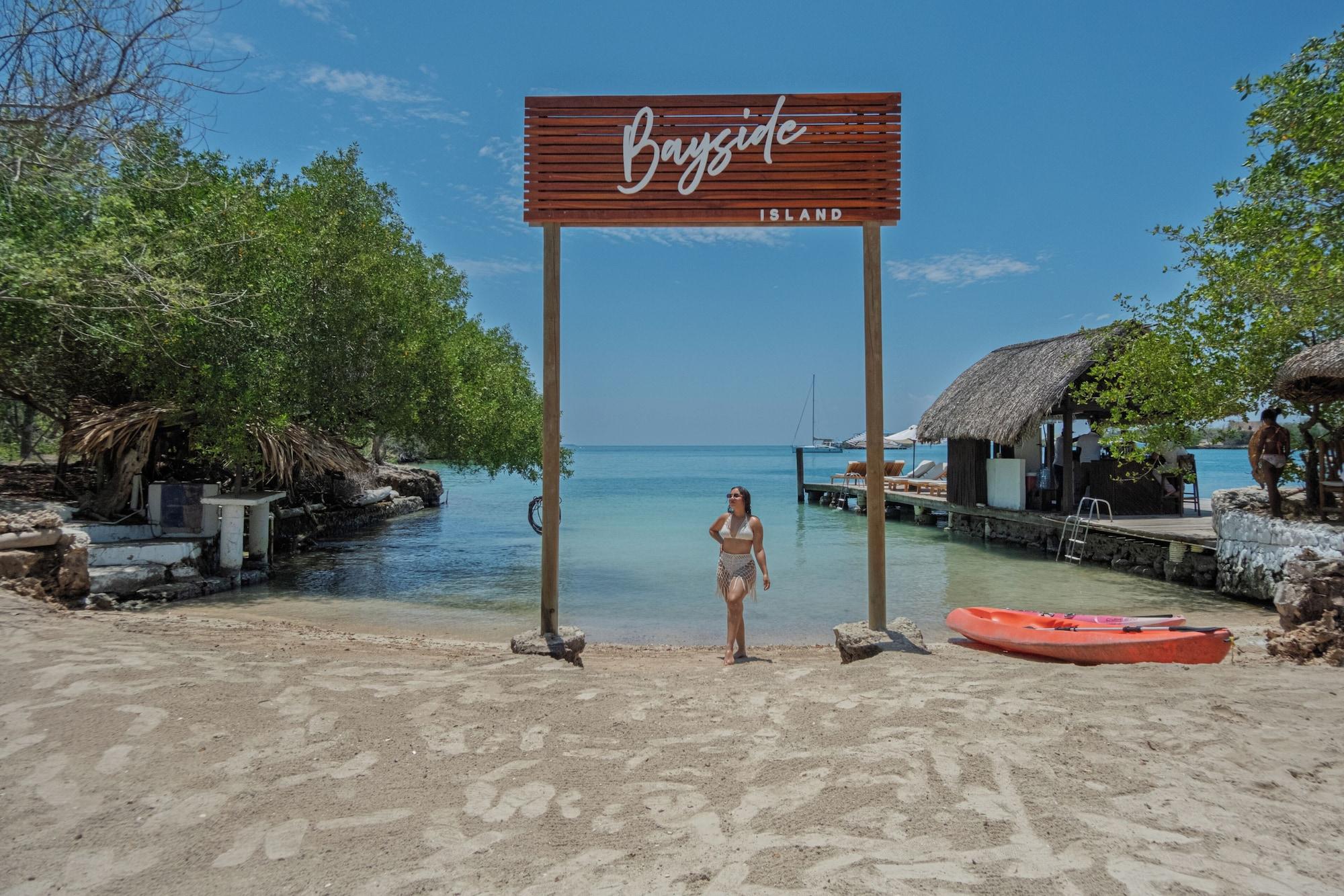 Playa Bayside Island Escape