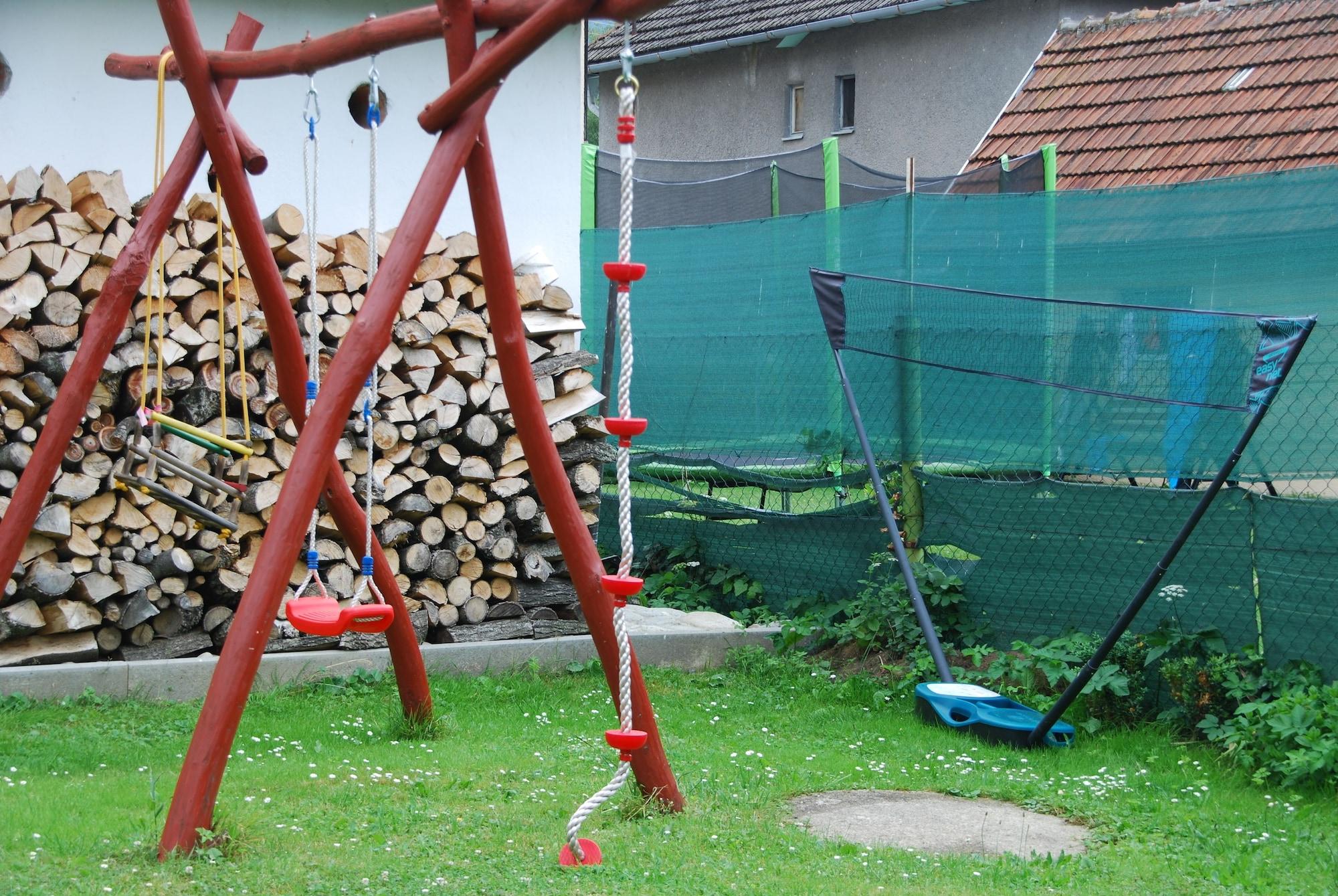 Instalaciones Recreativas Privat Voyage