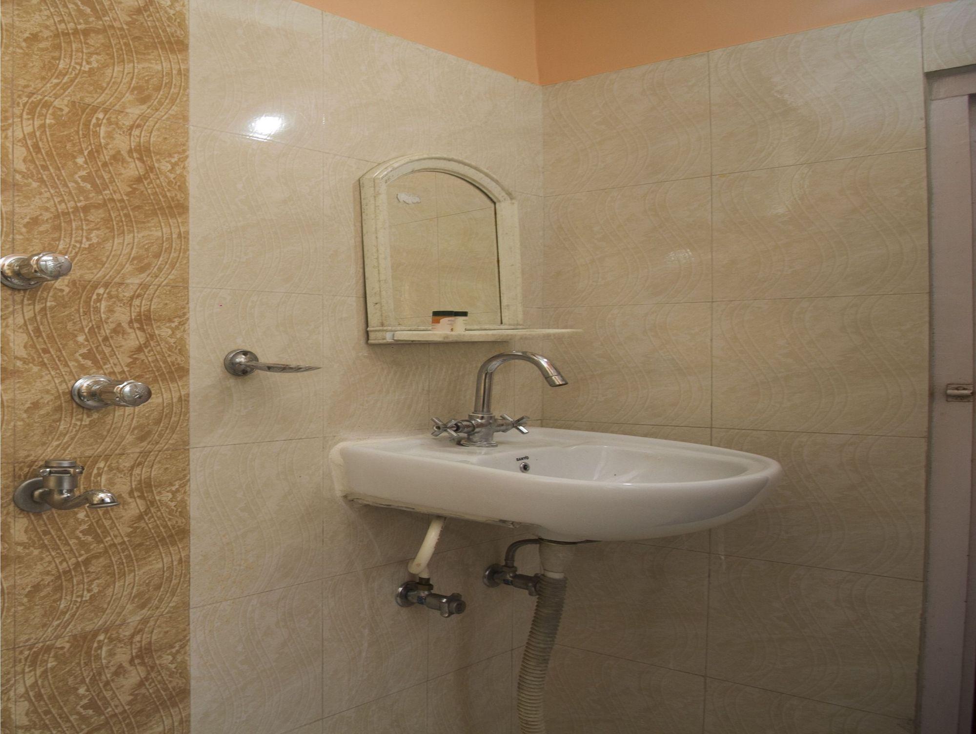 Equipamiento de Habitación OYO 10586 Hotel Tulip Residency