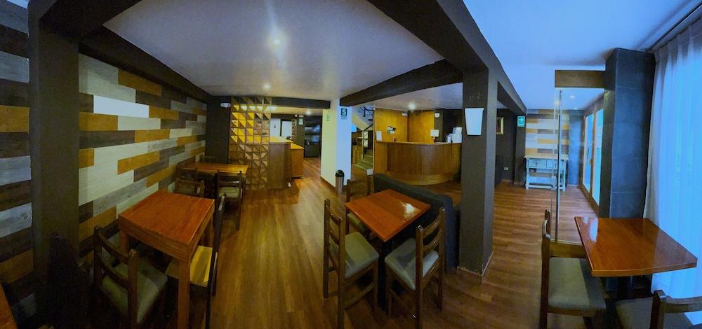 Vista Lobby Qoya Classic