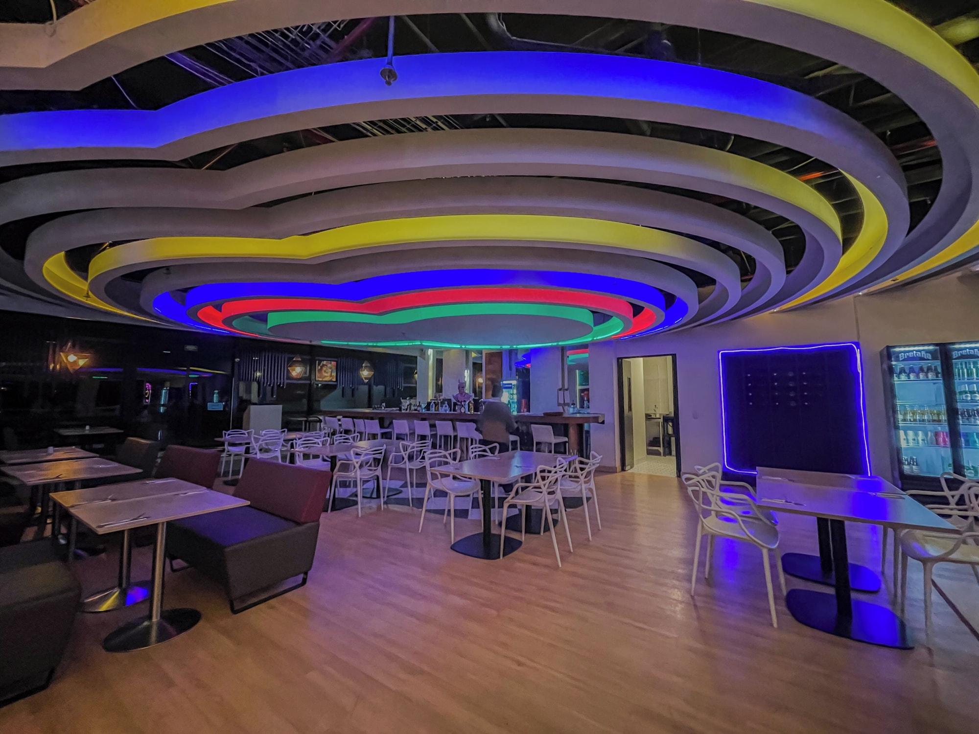 Restaurant Pop Art Hotel Tocancipá y Centro de Convenciones