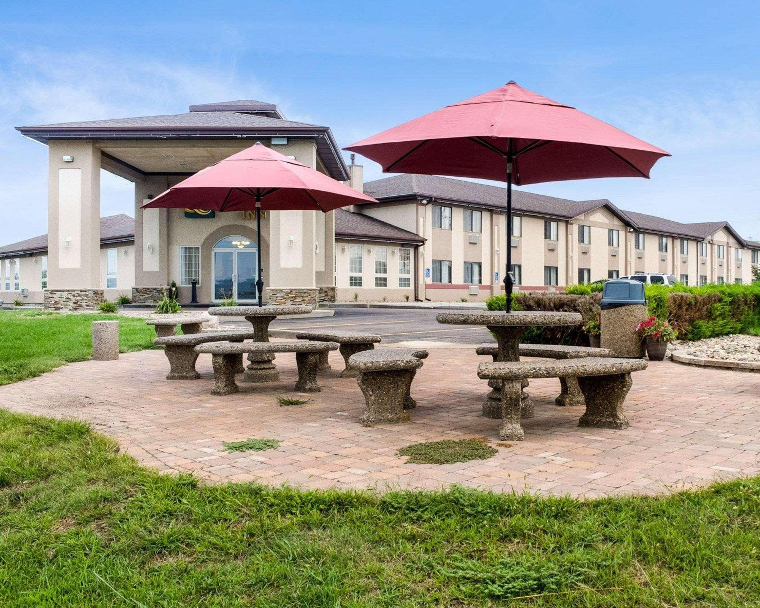 Vista Exterior Quality Inn Oacoma - Chamberlain