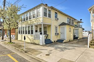 Alquiler Vacacional - Pet-friendly Apartment in Wildwood < 1 Mi to Beach