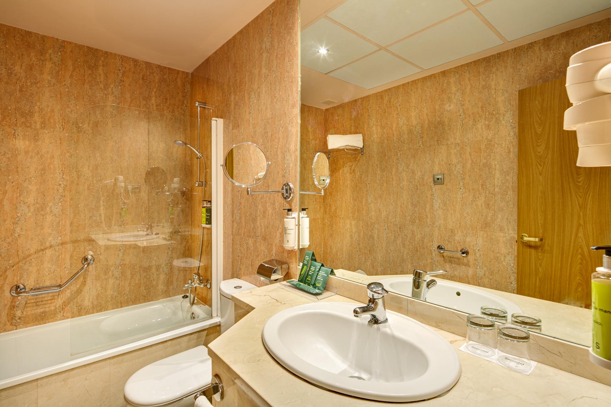 Habitación Hotel Sercotel Alcalá 611
