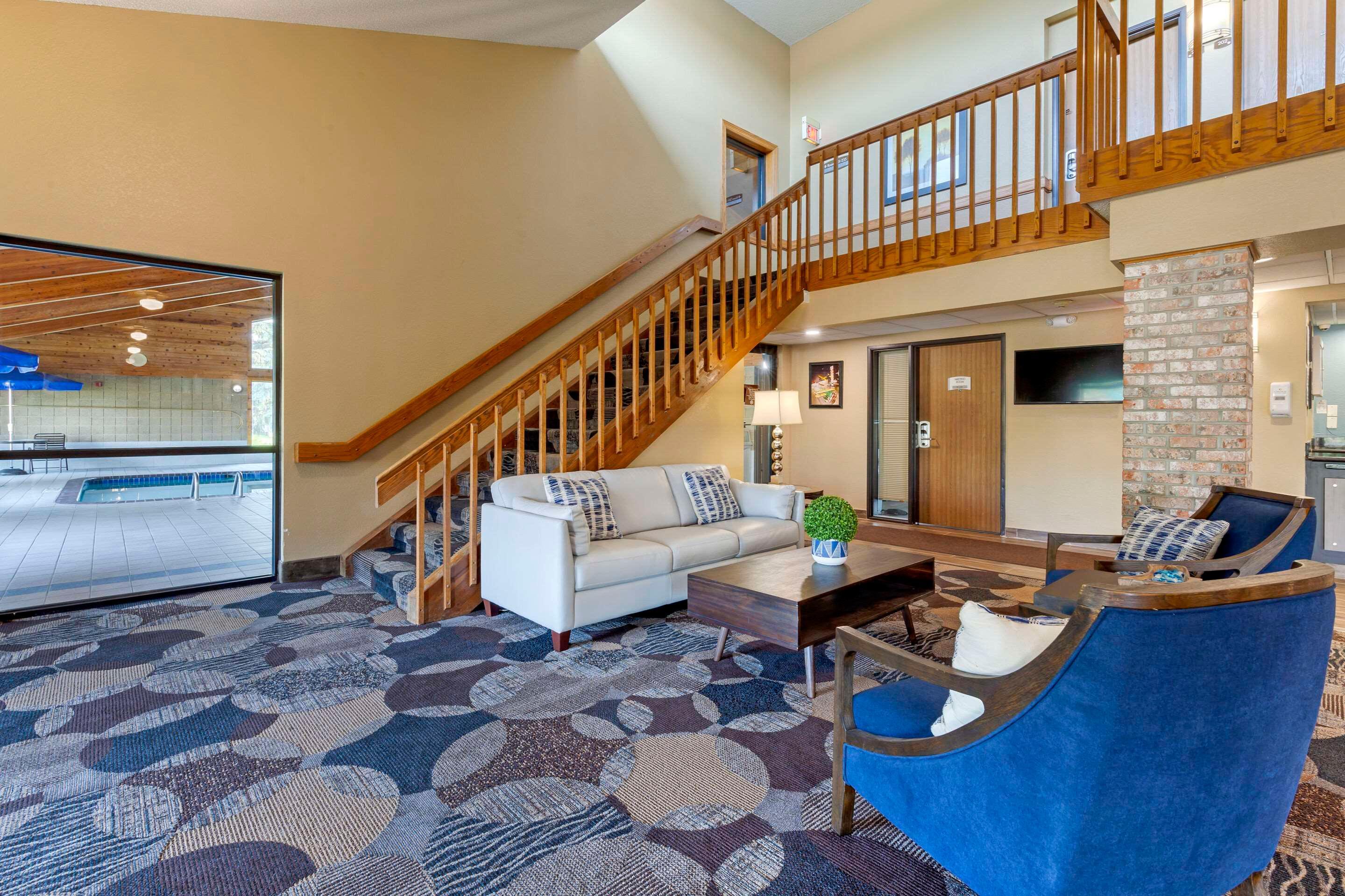 Vista Lobby Quality Inn