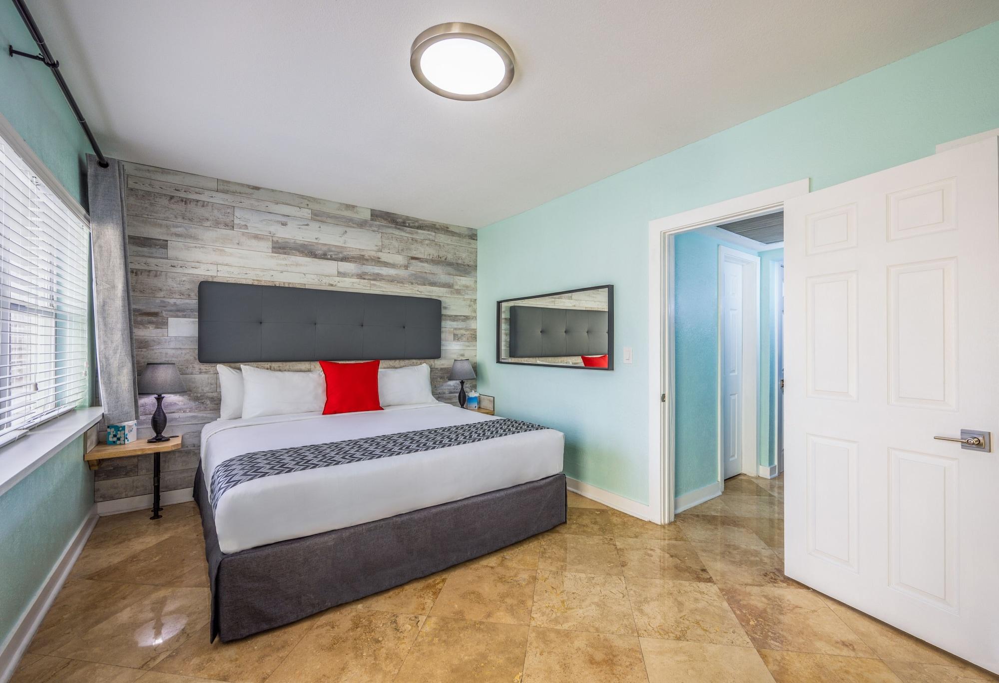 Varios Suites on South Beach