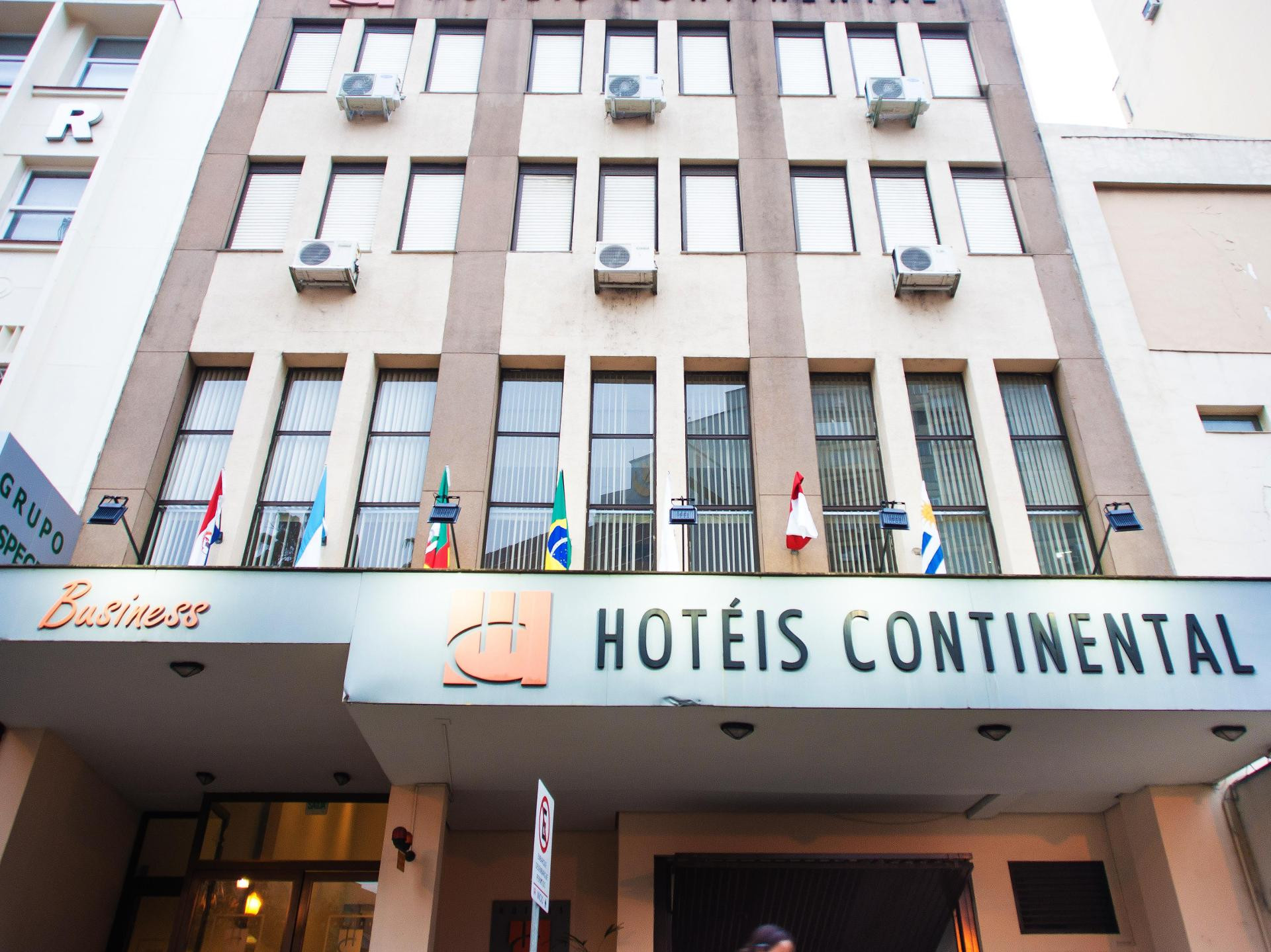 Vista Exterior Hotel Continental Business