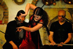 Actividad - Espectáculo + Bebida