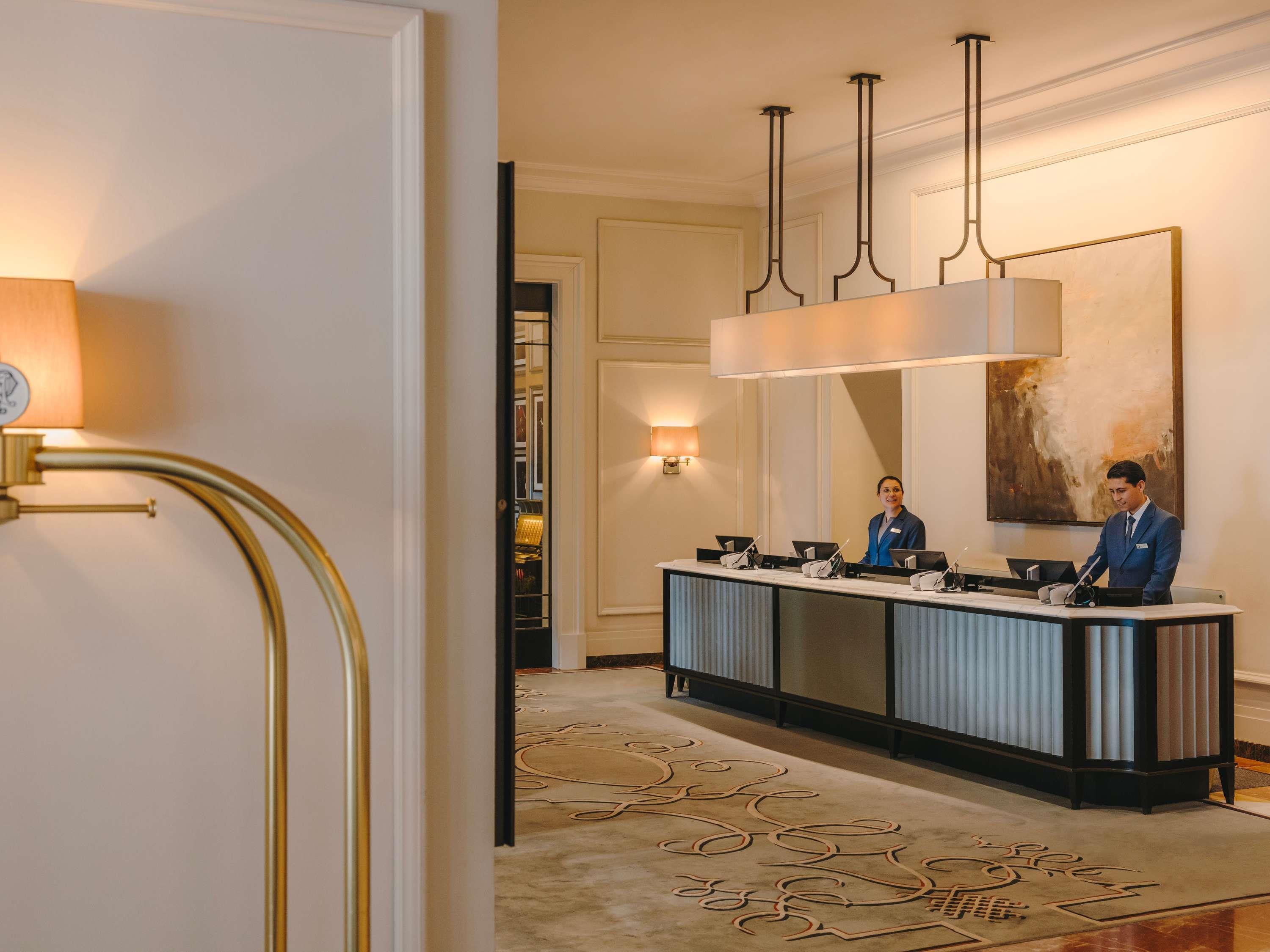 Vista Lobby Fairmont Le Montreux Palace