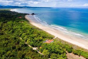 Alquiler Vacacional - Modern Boho Casita w/pool, 10 min walk to beach