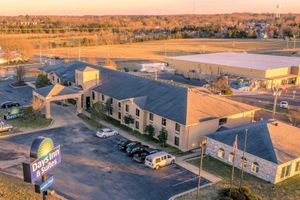 Alojamiento - Days Inn & Suites by Wyndham Cuba