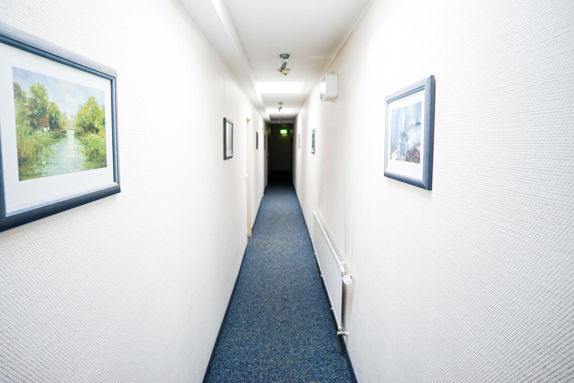 Varios Hotel Sauer Garni