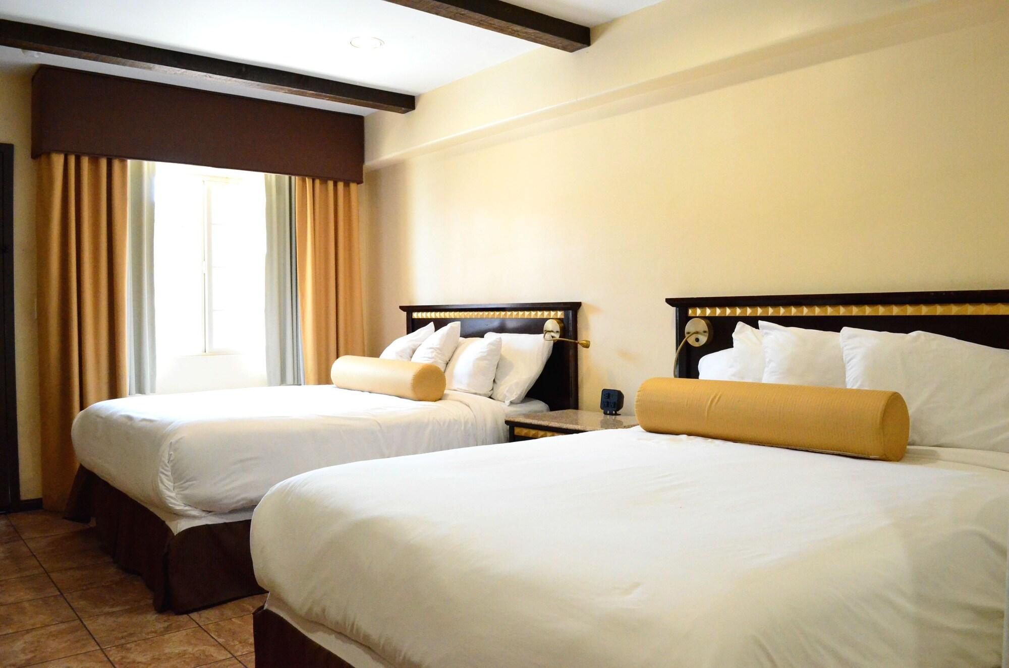Varios Tuscan Garden Inn
