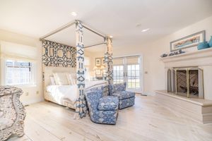 Alquiler Vacacional - Beach House -New Jacuzzi Hot Tub, Mahogany Deck, Blue Stone Patio & Gas Firepit