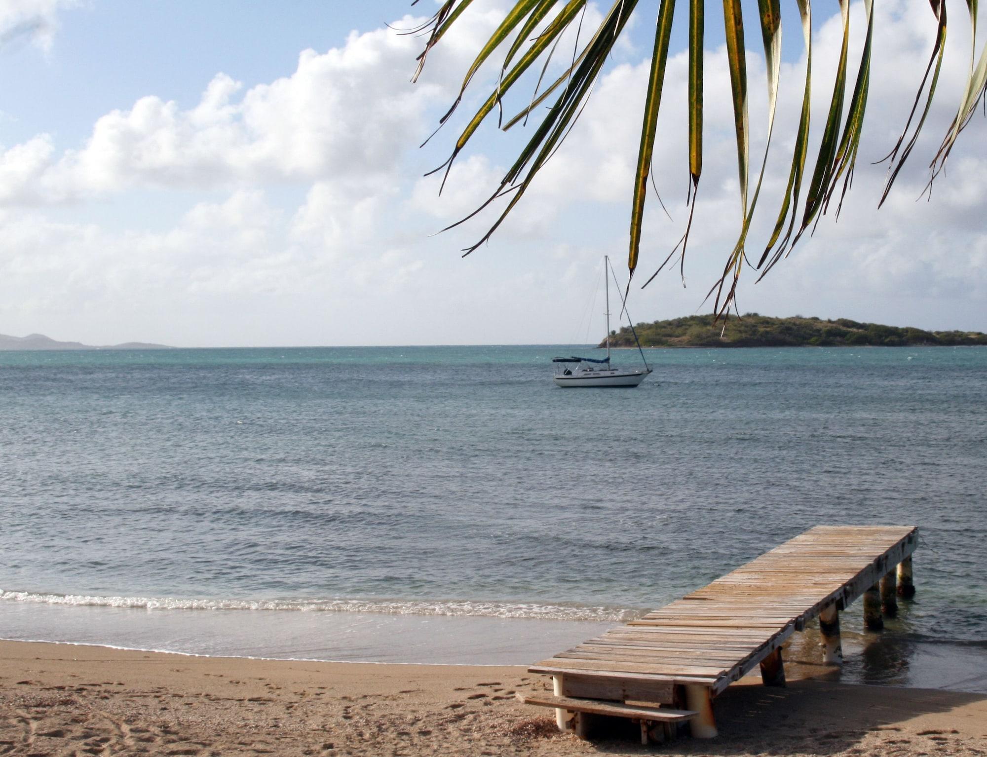 Playa Bungalows on the Bay